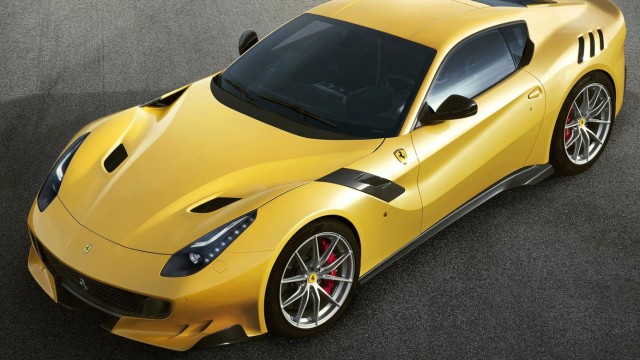 Ferrari_F12tdf_3