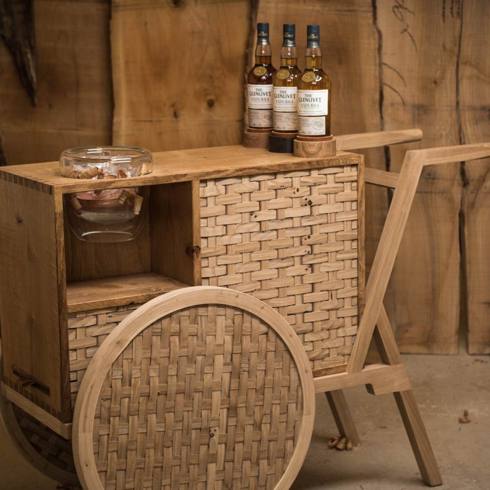 ‪Glenlivet Nàdurra Drinks Trolley‬