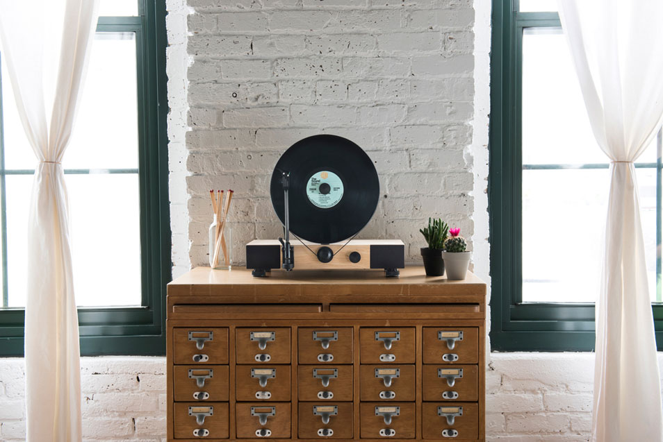 Gramovox Floating Record