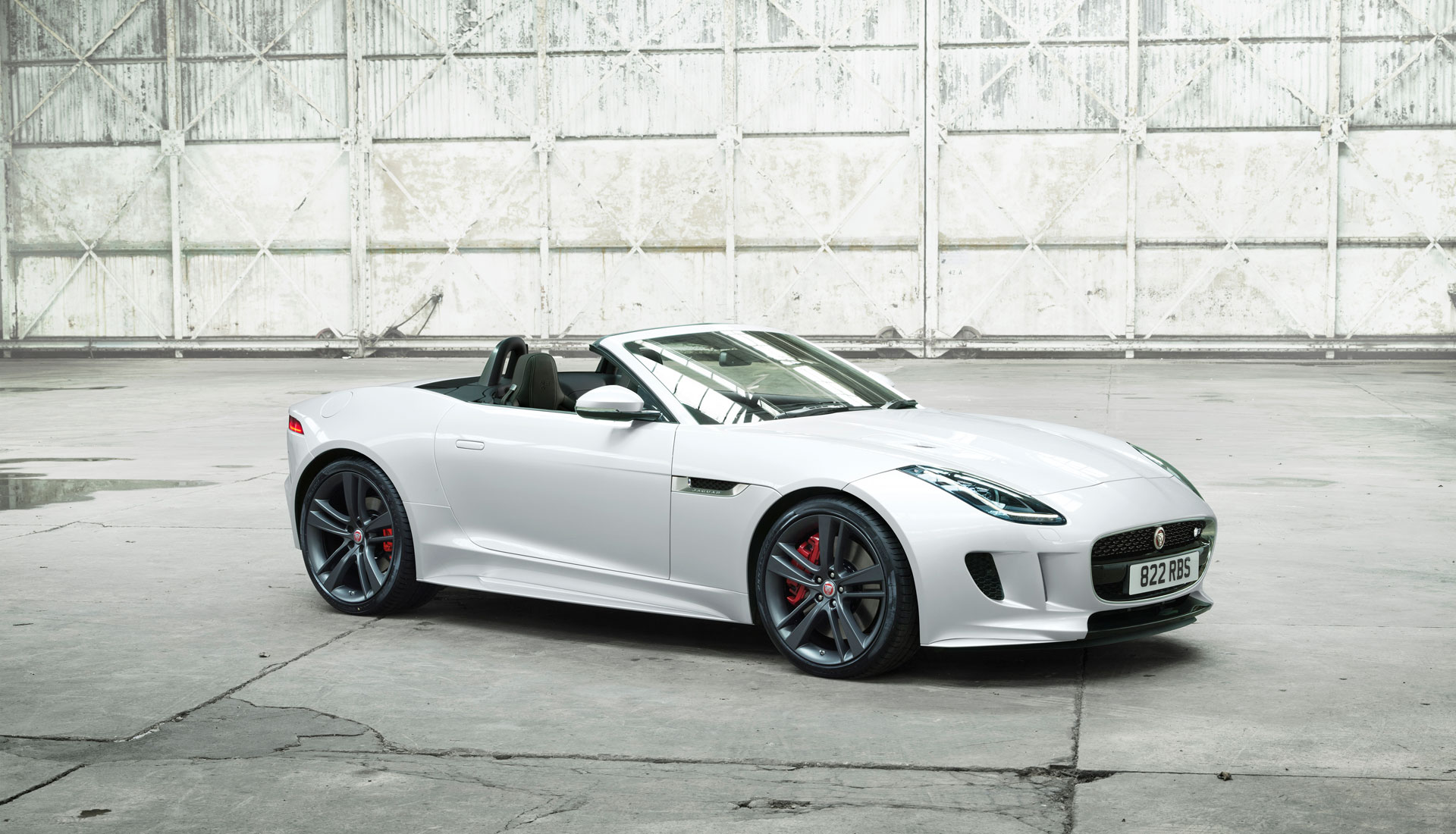 Jaguar F-TYPE British Design Edition