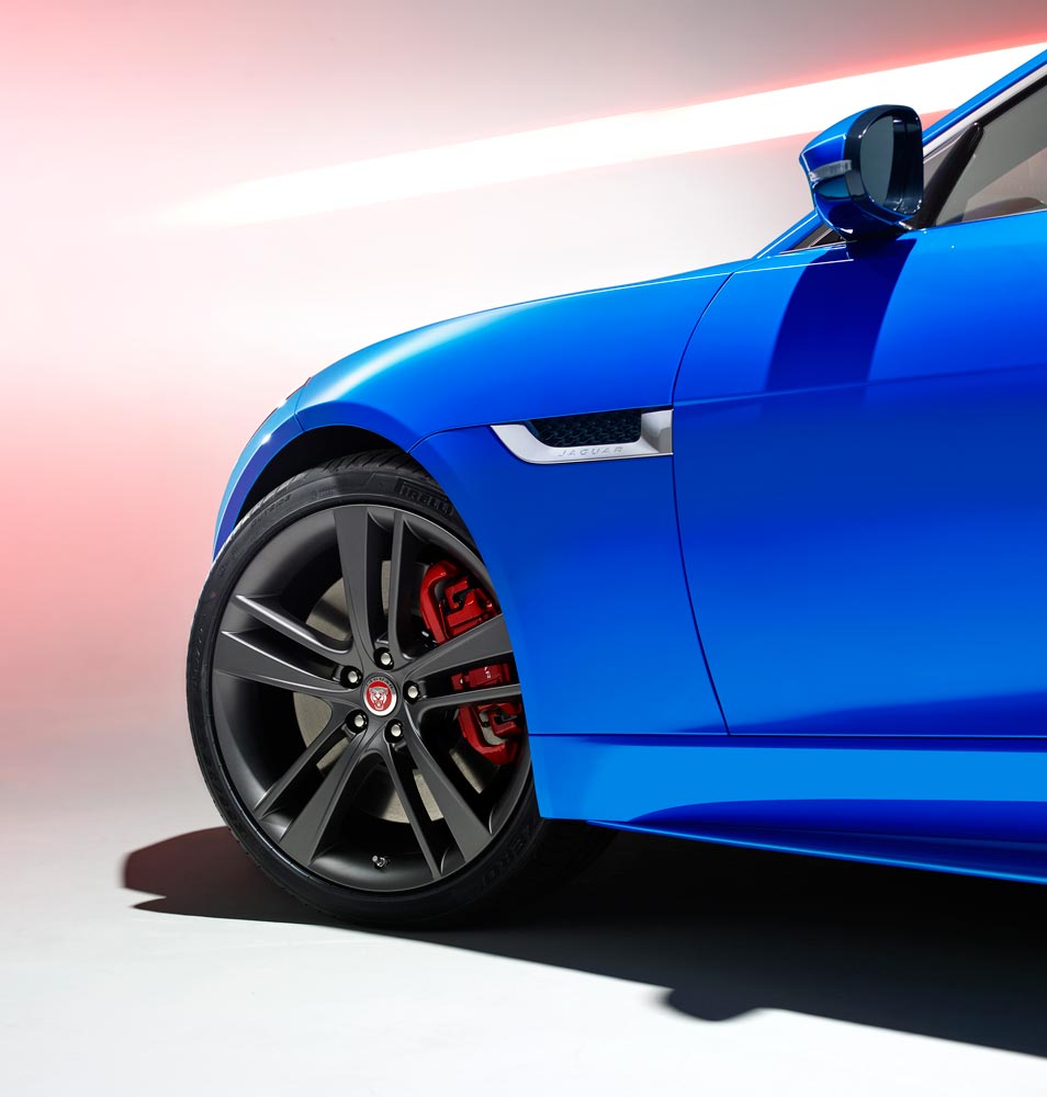 Jaguar F-TYPE British Design Edition